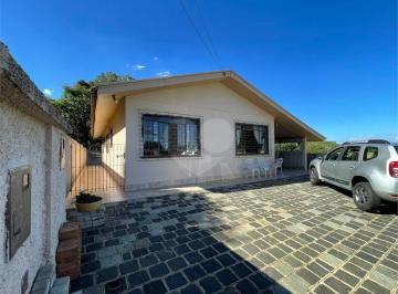 Casa de 4 quartos, Curitiba · Casa Cascatinha 4 Dormitórios 1 Suíte 4 Vagas 2.100 m² de Terreno