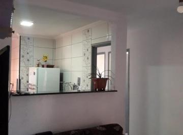 Apartamento de 2 quartos, Praia Grande · Bom apto de dois qtos com preço de kitnet ou seja só 195.mil aceita financto por bancos