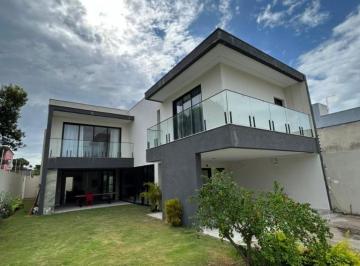 Foto 01 · Imperdível! Casa à venda em Guarapari-ES, Santa Mônica: 4 suítes, 2 salas, 5 banheiros, 4 vagas de g