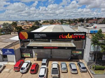 Comercial , Vicente Pires · Galpão comercial com mezanino e salas – R$ 40.000/mês