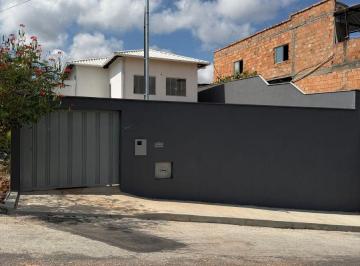 Casa de 3 quartos, Vespasiano · Linda casa de 3 quartos em lote de 360 metros