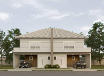 Casa de 3 quartos, Curitiba · Casa alto padrão à venda em Orleans, Curitiba