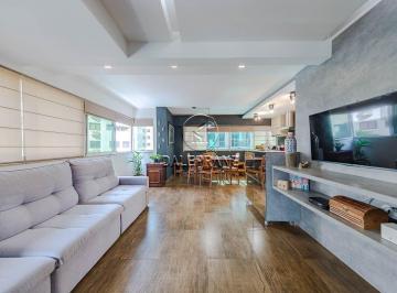Apartamento de 3 quartos, Brasília · DUPLEX REFORMADO, 3 QUARTOS, 1 SUÍTE E EXCELENTE LOCALIZAÇÃO