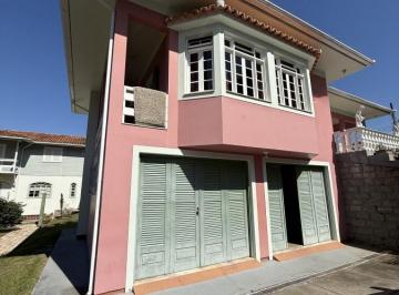 20260409145531671.jpeg · Casa para Venda em São José, Ponta de Baixo, 6 dormitórios, 2 suítes, 5 banheiros, 3 vagas