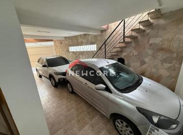 Casa · 179m² · 3 Quartos · 3 Vagas · Sobrado em Rua Alfredo Angelini - Jordanópolis - São Bernardo do Campo/SP
