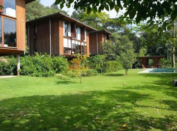 Casa · 261m² · 4 Quartos · 4 Vagas · Casa de Condominio em Chácara do Refúgio - Carapicuíba