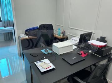 Comercial · 22m² · 1 Vaga · Comércio Jardim Maria Rosa Taboão da Serra/SP