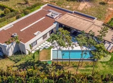 Casa · 750m² · 6 Quartos · 5 Vagas ·
Casa de alto padrão à venda 750 m² – Condomínio Terras de São José
