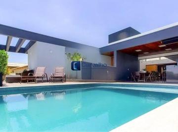 Casa · 328m² · 4 Quartos · 4 Vagas · Casa de alto padrão à venda em Sousas com piscina, energia solar e 4 quartos