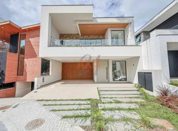 Casa · 261m² · 4 Quartos · 4 Vagas · Casa com 3 Suítes à Venda no Condominio Wolf Excellence | Santa Felicidade Curitiba