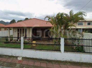 Casa · 196m² · 3 Quartos · 2 Vagas · Casa Residencial de 196m² com 3 quartos no Campeche