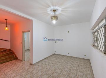 Casa · 119m² · 4 Quartos · 3 Vagas · Casa de Vila Fechada à venda na Saúde com 4 quartos sendo 1 suíte, 2 vagas de garagem.