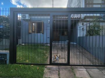 Casa · 137m² · 3 Quartos · 1 Vaga · Casa terrea de 3 dormitorios sendo uma suite no bairro Hipica