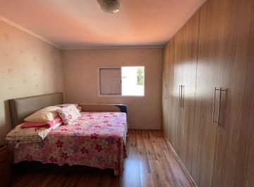 Casa · 250m² · 3 Quartos · 4 Vagas · Sobrado em Santo André, 250m², 3 Dormitórios.