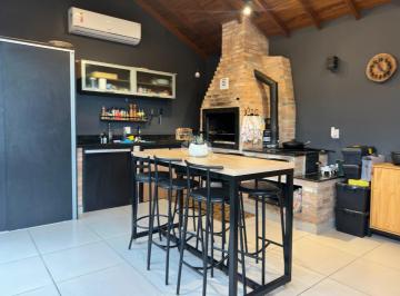 Casa · 80m² · 3 Quartos · 2 Vagas · Casa térrea em condomínio 3 dormitórios, sendo 1 suíte, espaço gourmet, Cachoeirinha