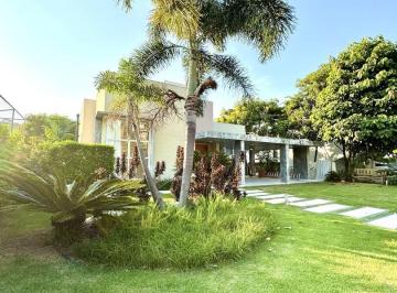 Casa · 546m² · 3 Quartos · 6 Vagas · Casa com 3 dormitórios à venda, 380 m² por R$2.590.000 - Ibi Aram 1