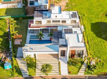 Casa · 2000m² · 8 Quartos · 9 Vagas · Mansão com 8 suítes no PORTAL JAPY GOLF CLUB