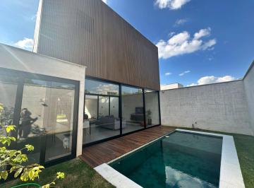 Casa · 300m² · 4 Quartos · 4 Vagas · Casa Exclusiva á venda no Residencial Giardino - Jundiaí SP