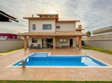 Casa · 846m² · 3 Quartos · 4 Vagas · Casa com 3 dormitórios no condomínio TERRAS DE ALVORADA
