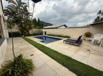 Casa de 4 quartos, Santana de Parnaíba · Casa com 4 quartos em Alphaville, 427 m² à venda