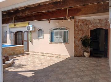 Casa · 69m² · 3 Quartos · 2 Vagas - Jose Nunes · Casa a 400m do mar, com energia solar, piscina, ar condicionado em todos cômodos