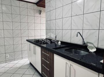Apartamento · 41m² · 2 Quartos · 1 Vaga · Apartamento com 2 quartos/dormitórios no bairro Monte Cristo, em Florianópolis - SC
