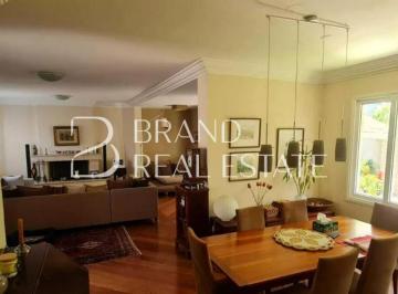 Casa · 386m² · 4 Quartos · 4 Vagas · Casa em Condomínio à Venda em Santo Amaro  386m²  4 Suítes,  Mobiliada,  4 Vagas!