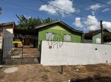 Casa · 2 Quartos · 1 Vaga · VENDA | Casa, com 2 dormitórios em CONJUNTO HABITACIONAL MISTER ARTHUR THOMAS, Londrina