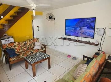Casa · 150m² · 2 Quartos · Casa de praia, em Itanhaém com piscina 150m², 2 Dormitórios, 2 Banheiros, 1 Sala.