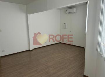 Comercial · 30m² · Edifício José Inácio Gomes Guimarães