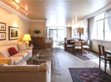 Apartamento · 323m² · 4 Quartos · 3 Vagas · Jardim América! Oportunidade! Para modernizar!