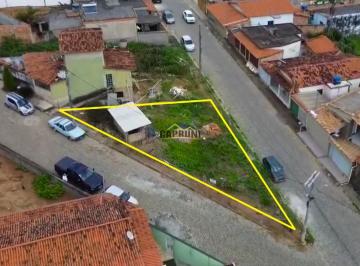 Terreno · 218m² · Lote de Esquina 100% Plano no Bairro São Sebastião – Pronto para Construir!