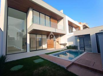 Casa · 275m² · 4 Quartos · 2 Vagas · Casa Triplex, Condomínio Villa Blanca- Recreio dos Bandeirantes 4 suítes, piscina, sauna, área gour
