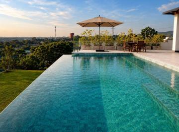 Casa · 529m² · 5 Quartos · 4 Vagas · 
                                Viva o Extraordinário | Casa Mobiliada Condominio Santo Antonio II 