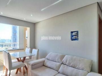 Apartamento · 37m² · 2 Quartos · Apartamento à venda na Lapa de Baixo, com 37m²