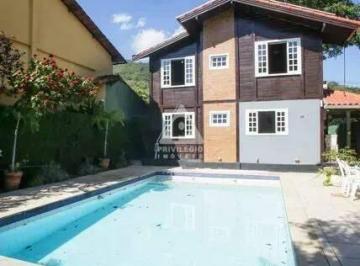 Casa · 199m² · 3 Quartos · 2 Vagas · Casa Duplex - 03 quartos - 02 suítes - 02 vagas - 199m² - Piscina - Churrasqueira - Condomínio Eldor