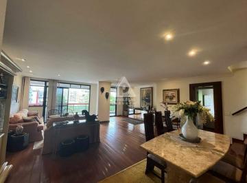Apartamento · 377m² · 4 Quartos · 4 Vagas · Barra da Tijuca: Cobertura com Vista, Piscina e 4 Suítes - Condomínio Varandas do Atlântico