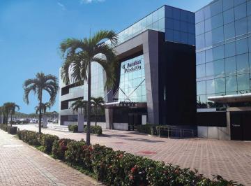 Comercial · 31m² · 1 Vaga · Américas Medical City: Consultório c/ 2 Salas e Clube Médico