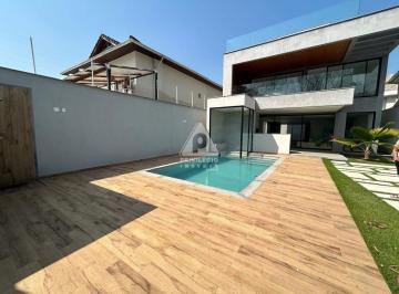 Casa · 330m² · 5 Quartos · 2 Vagas · Casa Triplex , 330 m², 5 suítes no Condomínio Interlagos de Itaúna - Barra da Tijuca