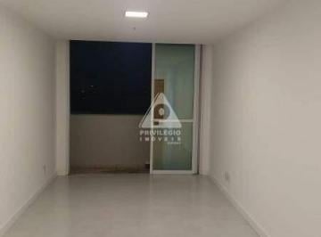 Comercial · 36m² · 1 Vaga · Sala Comercial Totalmente reformada com 36 m²