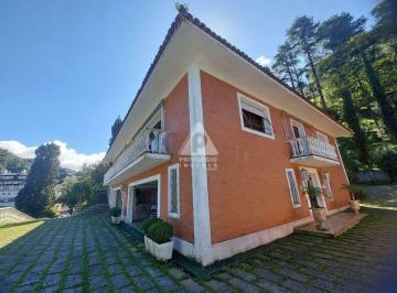Casa · 980m² · 4 Quartos · 5 Vagas · Casa de rua à venda, 4 quartos, 4 suítes, 5 vagas, Quitandinha - Petrópolis/RJ
