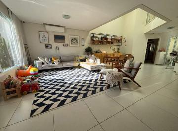 Casa · 192m² · 4 Quartos · 2 Vagas · Casa em Condomínio Piemonte Residenziale – Vinhedo, 4 quartos (3 suítes)