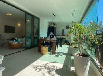 Apartamento · 205m² · 3 Quartos · 3 Vagas · Excelente apartamento 205m², com varanda, 3 suítes , 3 vagas de garagem no Recreio dos Bandeirantes