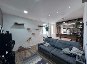 Apartamento · 117m² · 2 Quartos · Apartamento Reformado no Humaitá - Vista Cristo