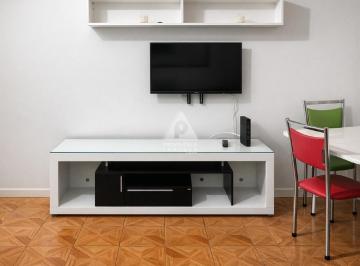 Apartamento · 32m² · 1 Quarto · Charmoso sala-quarto na Rua Barão de Ipanema – 32m² | Localização privilegiada!