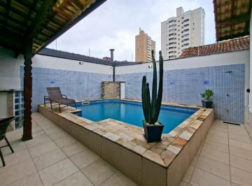 Casa · 178m² · 4 Quartos · 5 Vagas · Espaçosa Casa com 3 Suítes à Venda na Vila Caicara, Praia Grande