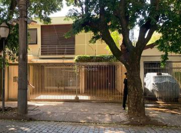 Casa · 208m² · 3 Quartos · ALUGA-SE CASA COM 03 QUARTOS E EDICULA  CENTRO | ARARAQUARA