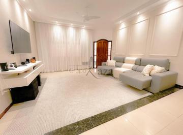 Casa · 137m² · 3 Quartos · 3 Vagas · Casa Sobrado - Bosque dos Eucaliptos - 3 Dormitórios - 140,50m².