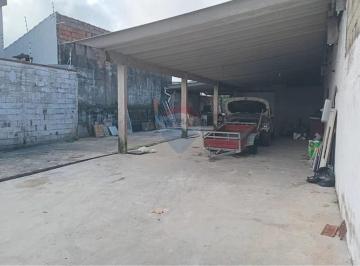 Comercial · 90m² · 8 Vagas · Alugue Galpão Comercial em Peruíbe!