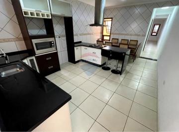 Casa · 150m² · 3 Quartos · 2 Vagas · Sobrado para venda com 149,85 m² com 3 dormitórios sendo 1 suíte no Jardim Marica em Mogi das Cruzes